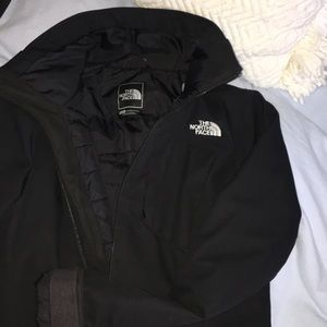 North Face Coat/Jacket/Waterproof